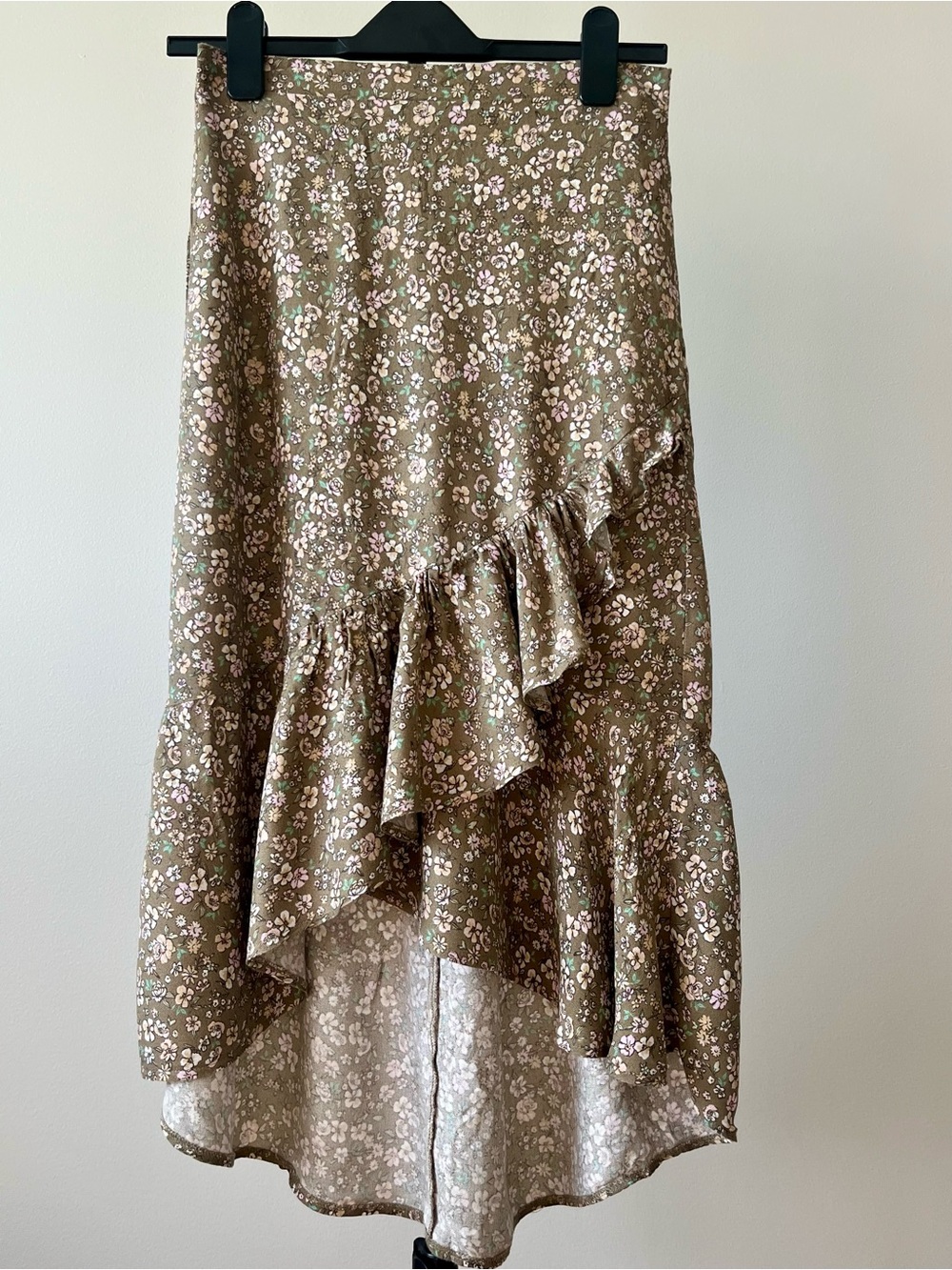 Ardene Boho Floral Ruffle High-Low Fairycore Ruffle Midi Skirt Medium - Picture 2 of 13